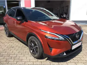 Nissan Qashqai 1.3 DIG-T Tekna AT 4x4 AHK Bild 4