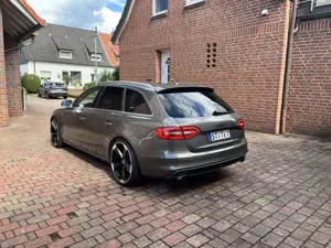 Audi A4 Audi A4 1.8TFSI Avant 3 mal S line TÜVNeu BO