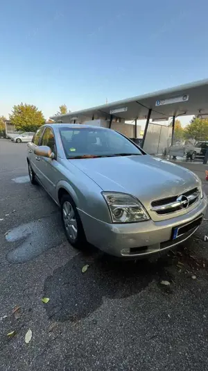 Opel Vectra Opel Vectra C 2.2 Bild 2