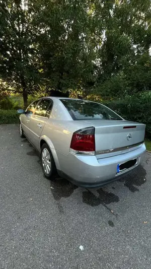 Opel Vectra Opel Vectra C 2.2 Bild 3