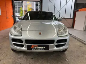 Porsche Cayenne Bild 2