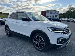Volkswagen T-Cross 1.0 TSI *STYLE*PDCHI+VO*SHZ*DESIGN-PAKET