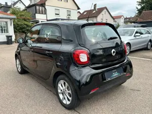 smart forFour Passion*PANO*SHZ*TEMPOMAT*90PS* Bild 5