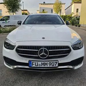 Mercedes-Benz E 300 de T 9G-TRONIC Avantgarde Facelift