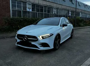 Mercedes-Benz A 250 4Matic 7G-DCT AMG Line; Garantie MB100