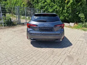 Toyota Corolla Corolla 1.8 Hybrid Team