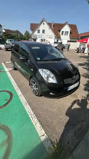 Toyota Yaris 1.3 VVT-i