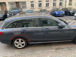 Mercedes-Benz C 220 (BlueTEC) d T 7G-TRONIC Bild 4