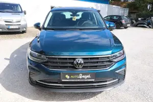Volkswagen Tiguan Move Navi Kamera AHK LED Carplay DAB ACC Bild 2