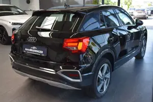 Audi Q2 35TFSI S-tron. advanced LED~Leder~RFKam~Navi+ Bild 2 Audi Q2 35TFSI S-tron. advanced LED~Leder~RFKam~Navi+ Bild 2