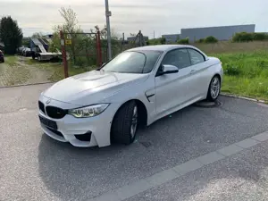 BMW M4 Competition Cabrio deutsch scheckheft HUD ohne OPF