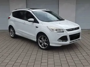 Ford Kuga 2,0 TDCi/Aut./4x4/Pano/Individual Bild 4