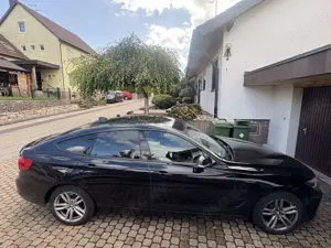 BMW 330 Bild 3