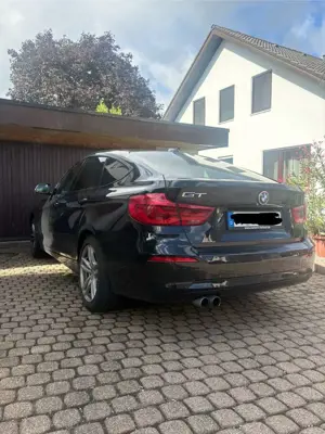 BMW 330 Bild 4