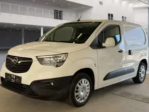 Opel Combo Edition AHK Klima PDC DAB Regaleinbau 1.Hand