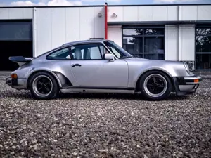 Porsche 930 Turbo