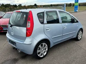 Mitsubishi Colt CZ3 Lim. 5-trg. 1.5 Instyle TÜV/HU/NEU Bild 3