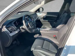 Volvo XC90 T8 AWD Recharge Ultra Dark 7-Sitzer ACC SD Bild 3