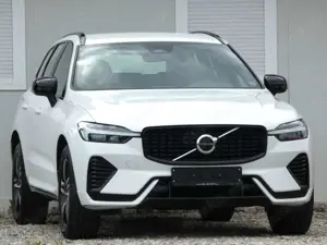 Volvo XC60 R Design 2WD Aut. VIRTUAL/LED/3DNAVI/KAMERA