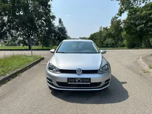 Volkswagen Golf Trendline BMT Bild 2