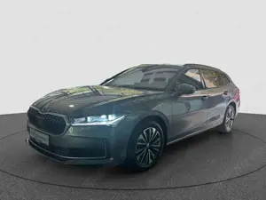 Skoda Superb Combi 2.0 TDI DSG 110kW Selection AHK / Transpo...