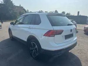 Volkswagen Tiguan Active Navi LED Kamera AHK ACC 18` Bild 5