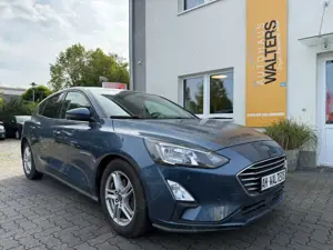 Ford Focus Lim. Cool  Connect=Kamera-Carplay=
