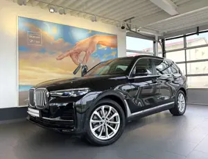 BMW X7 xDr40i 7-SITZE PANO+SKY+ACC+HUD+LASER+KOMF+AL