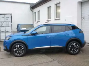 Peugeot 2008 PureTech 130 Allure,Navigation,Sitzheizung,Kamera Bild 5