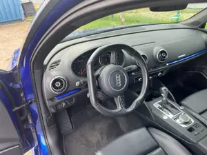 Audi A3 A3 1.8 TFSI Limousine S tronic S line Sportpaket Bild 3