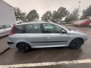 Peugeot 206 SW 1,4 HDi eco . Klimaanlage Bild 4