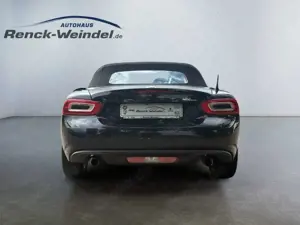 Fiat 124 Spider Lusso MultiAir Turbo Navi Klimaautom Musikstreamin Bild 4