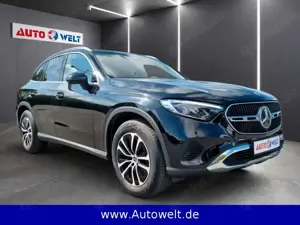 Mercedes-Benz GLC 220 d 4Matic aus 1. Hand LED Abstandsregler Bild 2