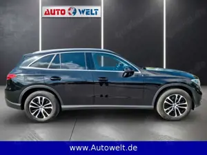 Mercedes-Benz GLC 220 d 4Matic aus 1. Hand LED Abstandsregler Bild 3