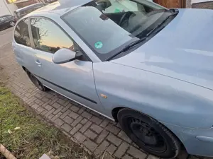 SEAT Ibiza Ibiza  3-Türer 1.4 16V Sport Edition Bild 3