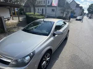 Opel Astra Twin Top 1.6 Edition