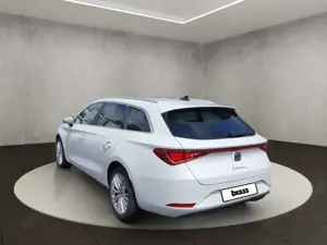 SEAT Leon Sportstourer 2.0 TDI Xcellence Allwetterrei Bild 3