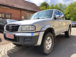 Mazda B Series 2500 Pick Up 4WD SDX  4x4 Allrad // Klimaanlage Bild 3