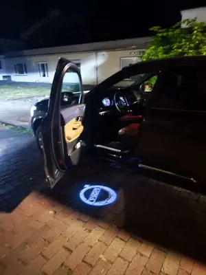 Volvo XC90 D5 AWD Geartronic Momentum Bild 5