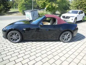 Mazda MX-5 SKYACTIV-G Sondermodell SAKURA -Kundenauftrag- Led Bild 3