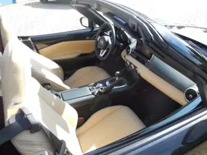 Mazda MX-5 SKYACTIV-G Sondermodell SAKURA -Kundenauftrag- Led Bild 4