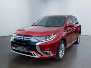 Mitsubishi Outlander Plus Spirit PHEV TEMP KAM360 SHZ NAV Bild 2