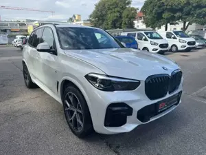 BMW X5 xDrive30d M Sport PANO HUD LUFTFEDERUNG GLAS