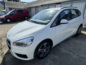 BMW 218 218 d Sport Line Automatik