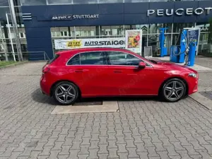 Mercedes-Benz A 180 A-Klasse Diesel d 7G-DCT Bild 4