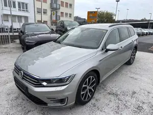 Volkswagen Passat Variant GTE PlugIn Hybrid 1,4 TSI Panora Bild 1