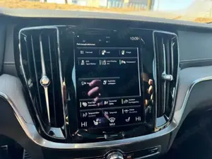 Volvo V60 V60 T6 AWD Recharge GeartronicRDesign Bild 5