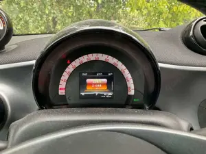 smart forTwo smart fortwo coupe EQ passion Bild 5