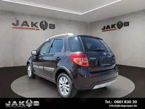 Suzuki SX4 1.6 VVT 4x2 Classic 88 kW (120 PS), Schal... Bild 5