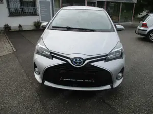 Toyota Yaris Comfort Hybrid
